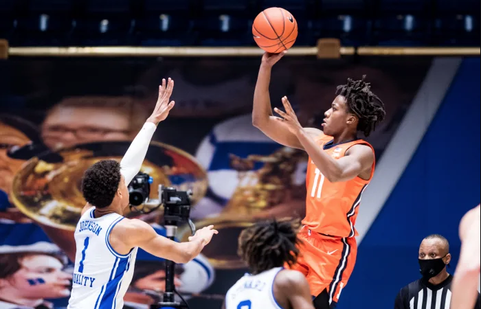 Assessing Ayo Dosunmu, Kofi Cockburn, and Jalen Johnson