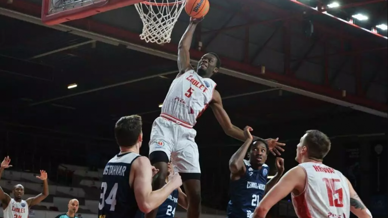 Evaluating Yoan Makoundou and Karlton Dimanche
