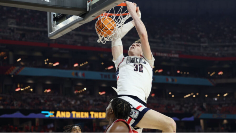 Assessing Donovan Clingan, Stephon Castle, and Mark Sears in the Final Four of the 2024 NCAA Tournament