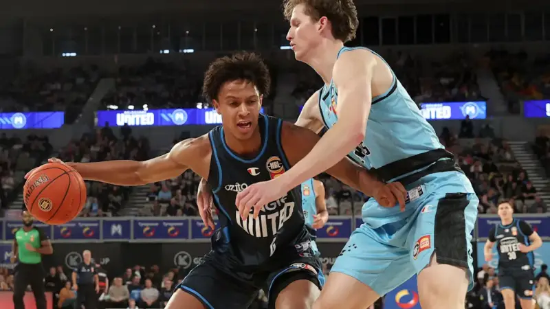 Analyzing Dash Daniels and Karim Lopez in a NBL Blitz Game